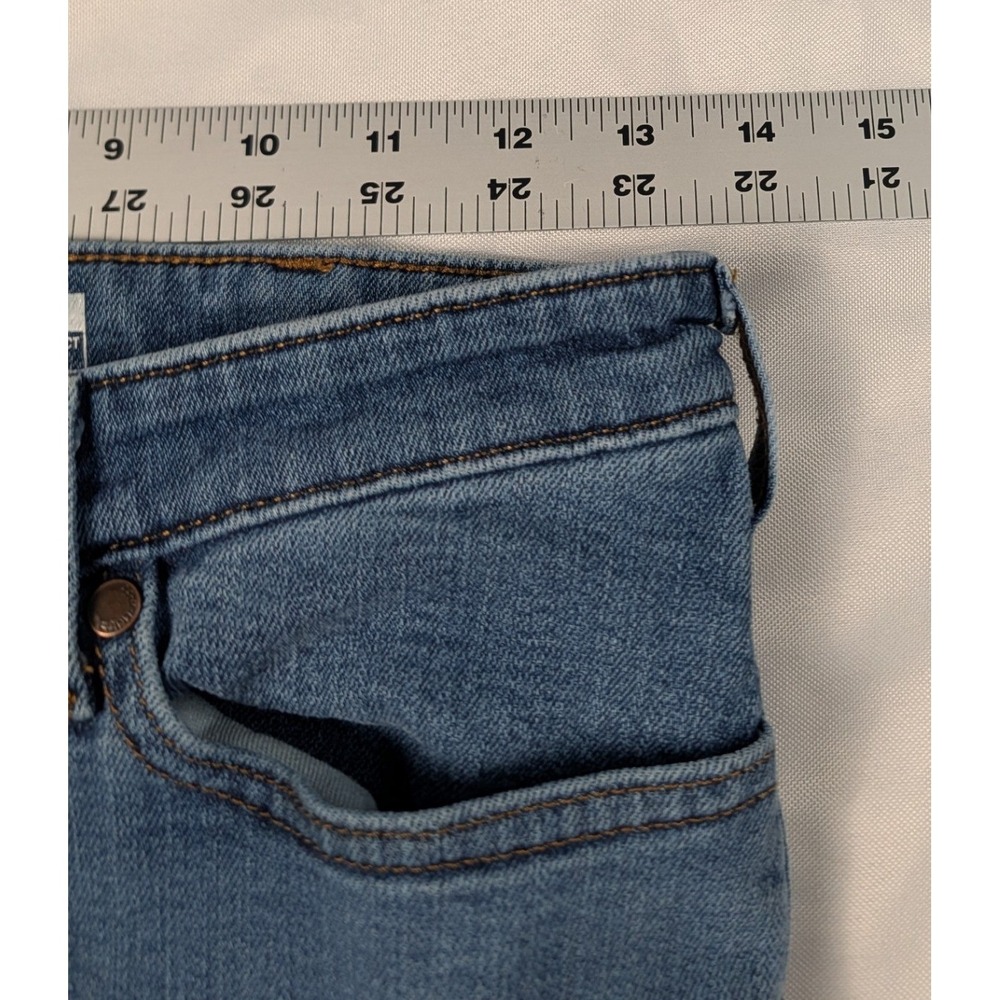 Carhartt Slim Fit Jeans Womens 2 Short Medium Wash Blue Denim Workwear - Picture 6 of 13